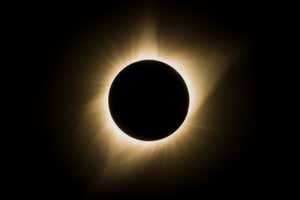 great american eclipse, solar eclipse; Shutterstock ID 1972642418; purchase_order: -; job: -; client: -; other: -