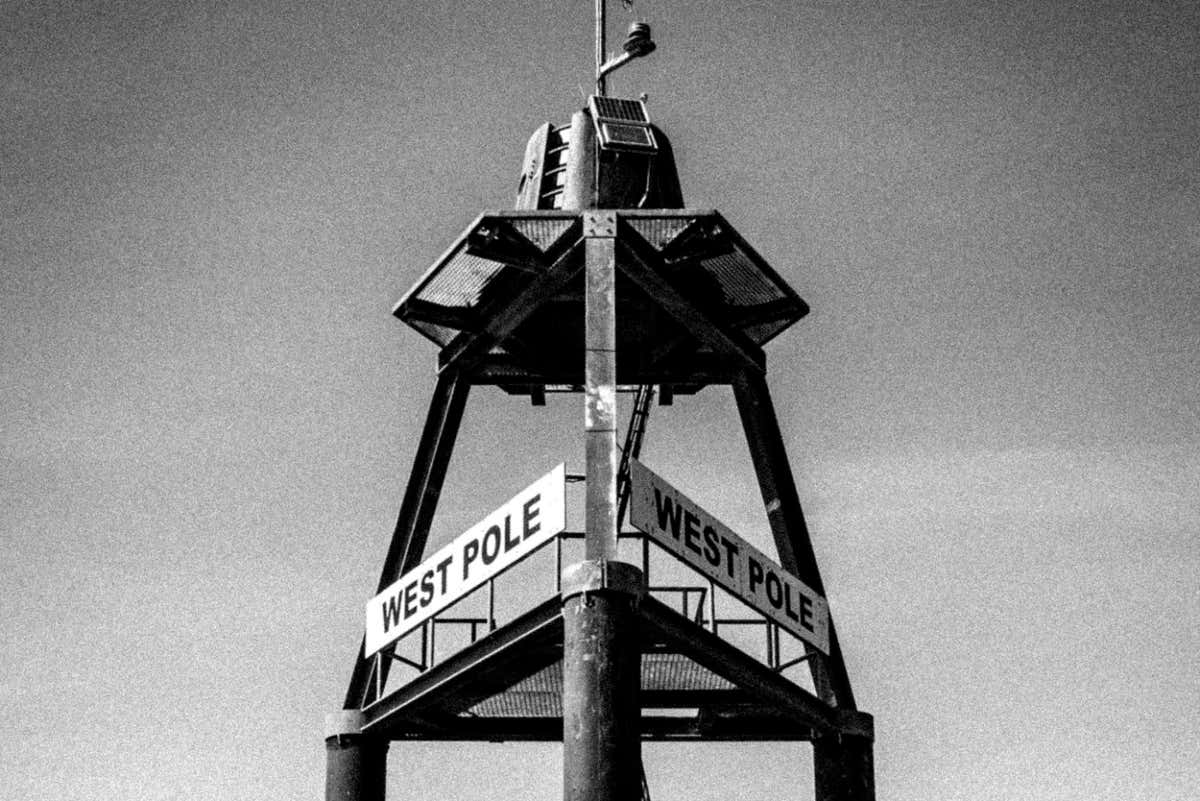 MINING - West Pole Beacon.